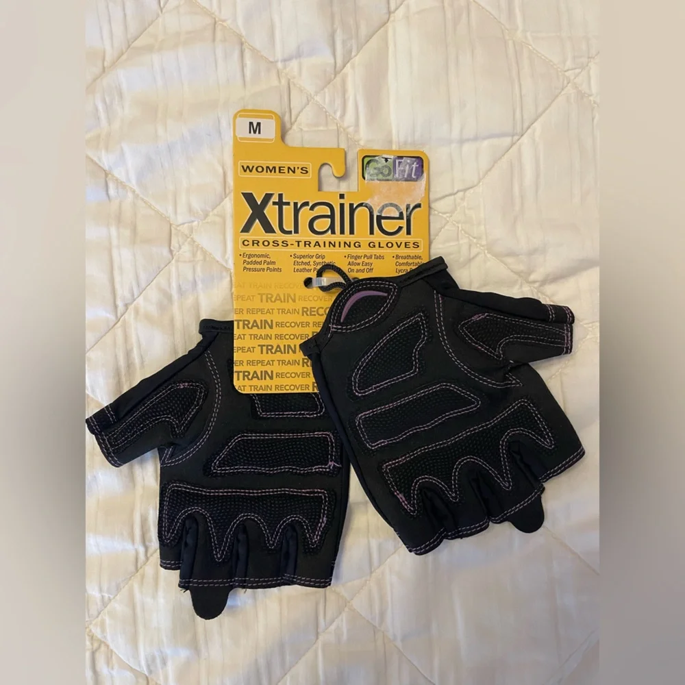GoFit Women's Xtrainer Gloves